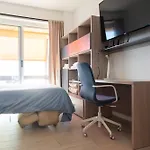 Bella Apartment *
